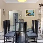 Copacabana Beach & Comfort!