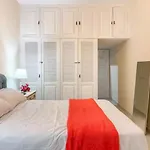 Copacabana Beach & Comfort!