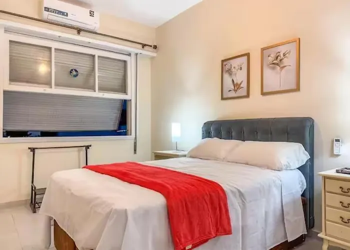 Copacabana Beach & Comfort!